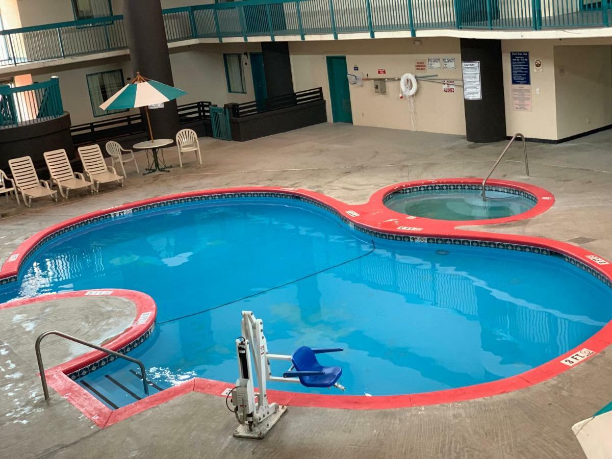 Motel 6 Savannah Ga Gateway & I95 Esterno foto